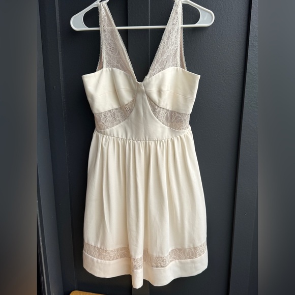 Max & Cleo Cream Lace Mini Dress - Picture 7 of 14